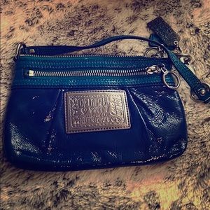 Coach mini poppy purse